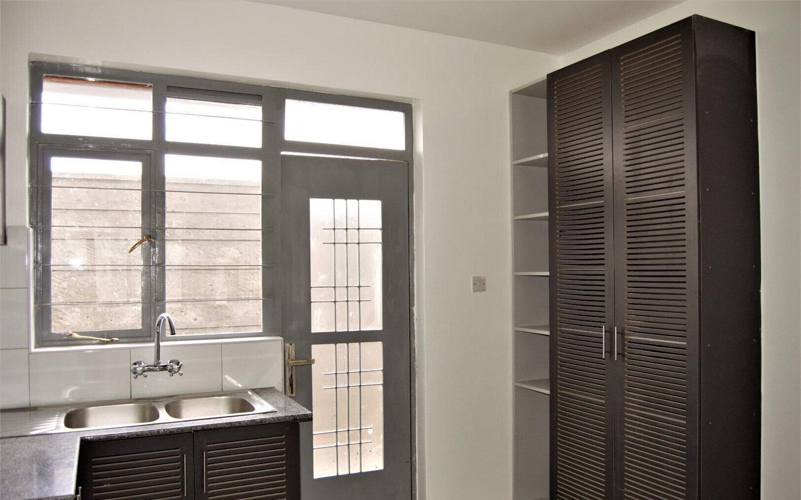 4BR Townhouse with Rooftop Terrace in Serene Ondiri - Kikuyu