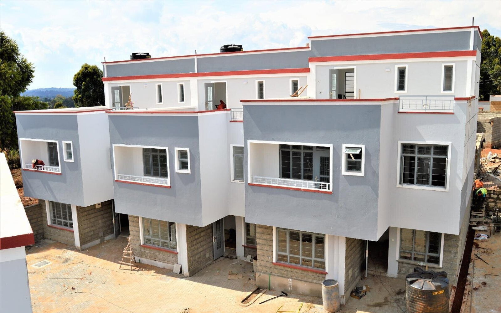 4BR Townhouse with Rooftop Terrace in Serene Ondiri - Kikuyu