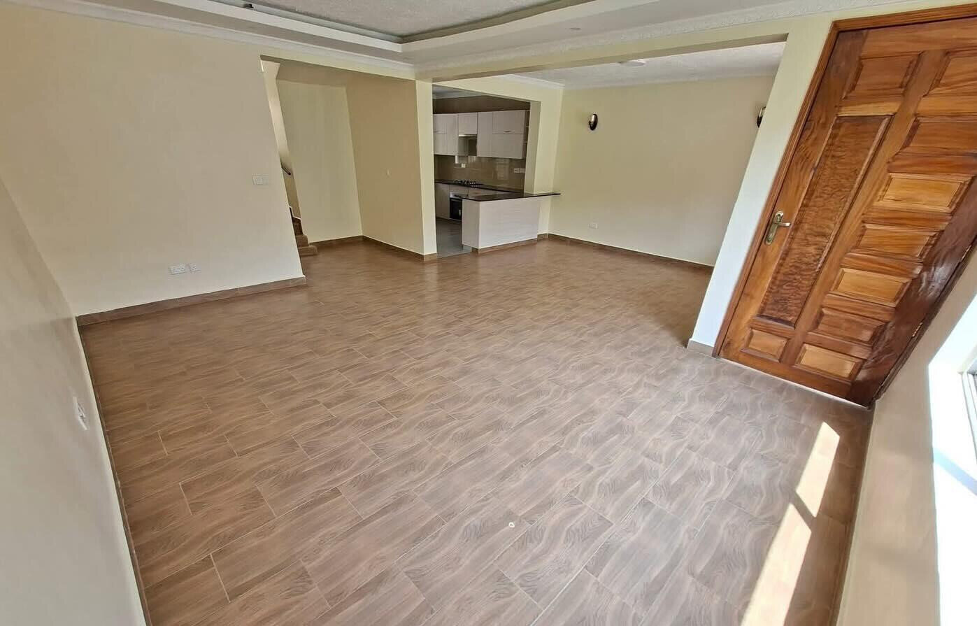 4BR Townhouse with DSQ & Spacious Living - Syokimau