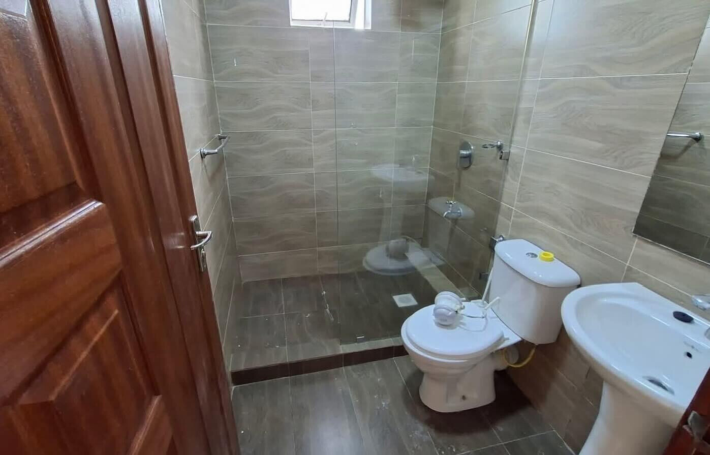 4BR Townhouse with DSQ & Spacious Living - Syokimau