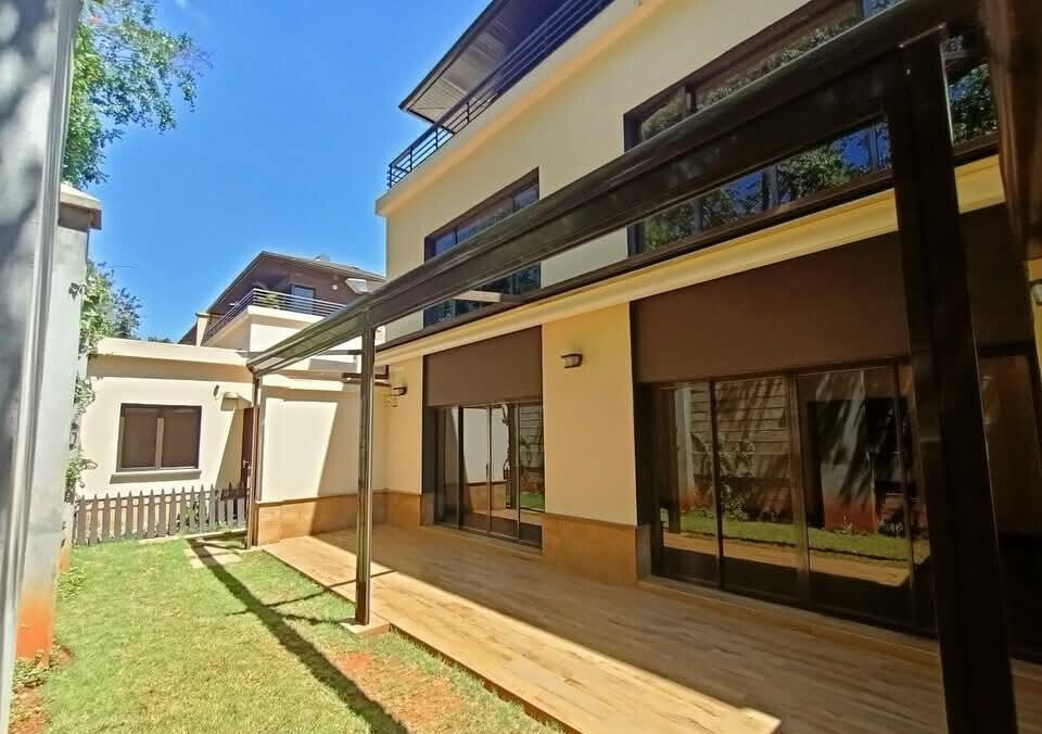 5BR Townhouse in Exclusive 8-Home Gated Community - Kileleshwa