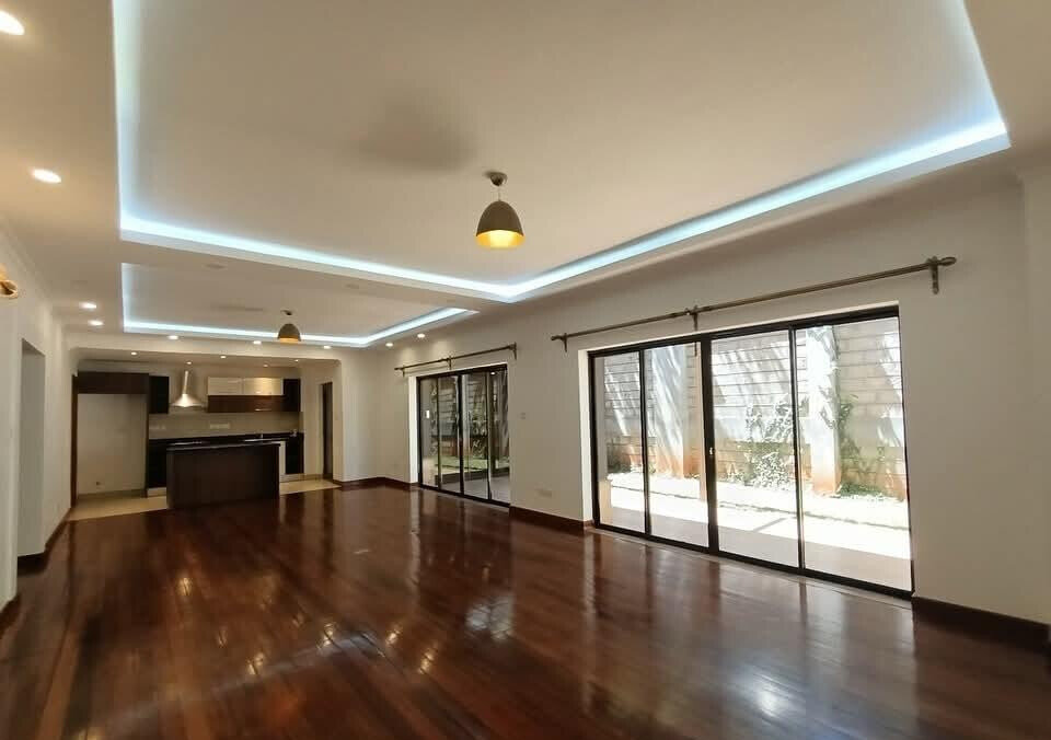 5BR Townhouse in Exclusive 8-Home Gated Community - Kileleshwa