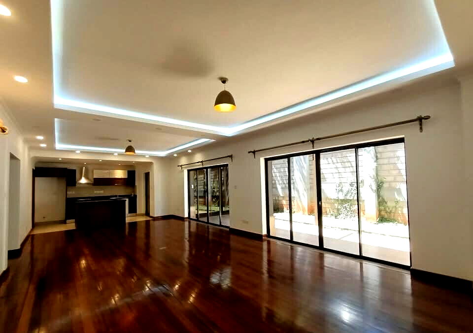 5BR Townhouse in Exclusive 8-Home Gated Community - Kileleshwa