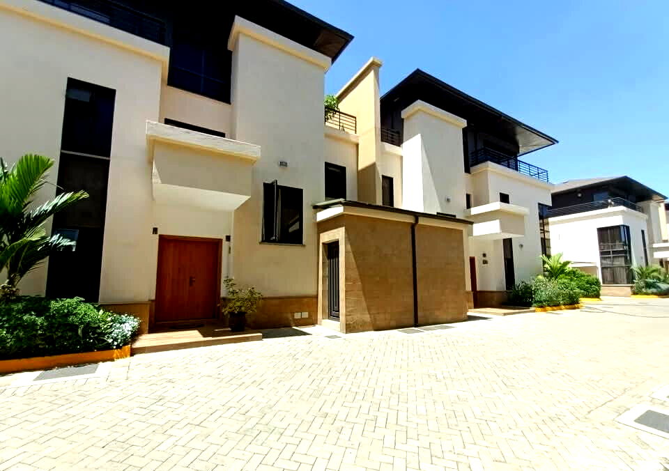 5BR Townhouse in Exclusive 8-Home Gated Community - Kileleshwa