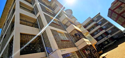 20bdrm Block of Flats in Pioneer for sale - Image 5