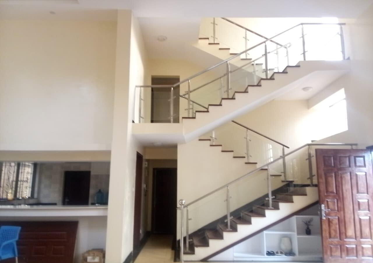 5-Ensuite Townhouse with Backup Generator & DSQ - Lavington