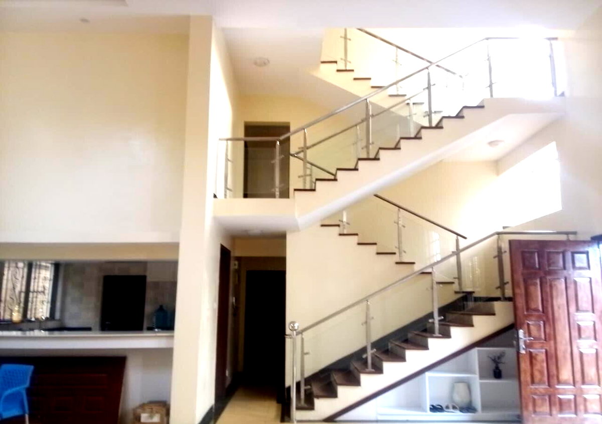 5-Ensuite Townhouse with Backup Generator & DSQ - Lavington