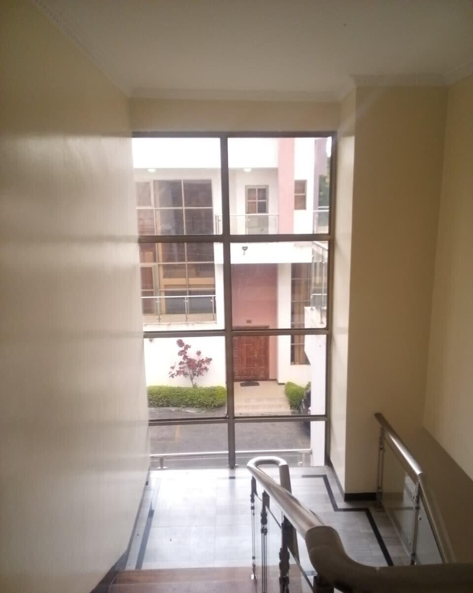 5-Ensuite Townhouse with Backup Generator & DSQ - Lavington