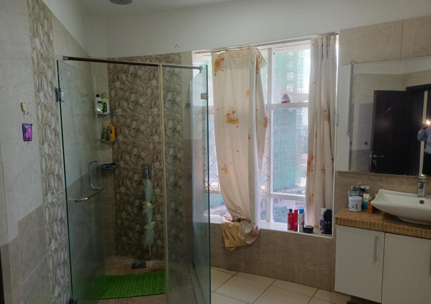 7-Bedroom 3-Level Penthouse with Pool & Gym - Kileleshwa