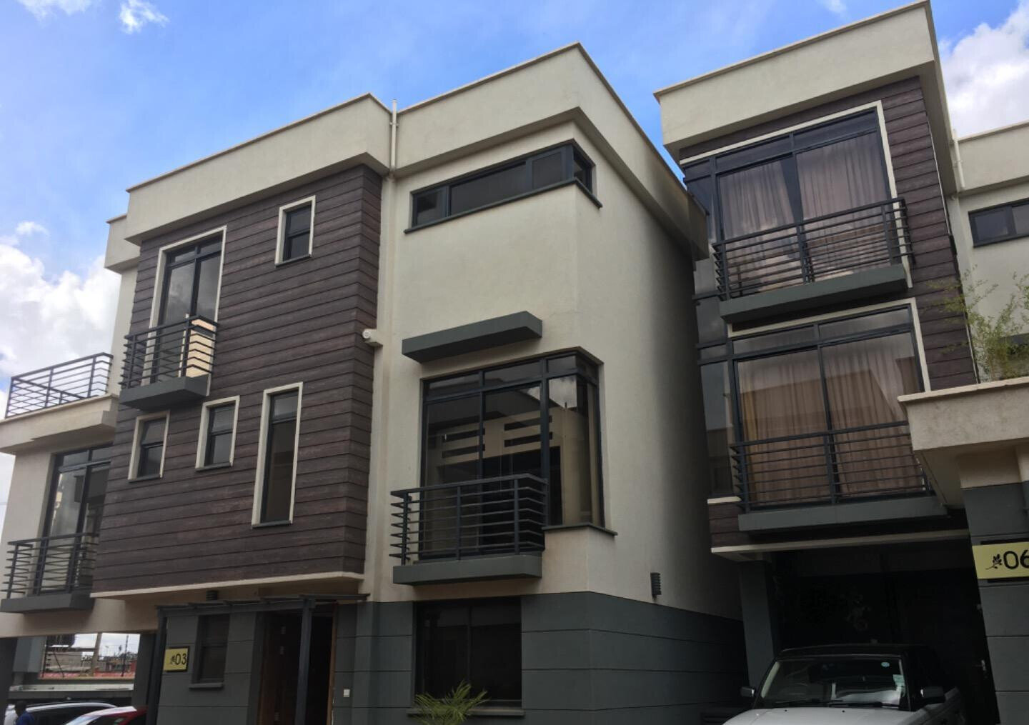 3-Level Townhouse with DSQ & Private Garden - Loresho
