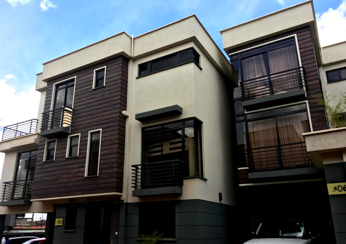 3-Level Townhouse with DSQ & Private Garden - Loresho
