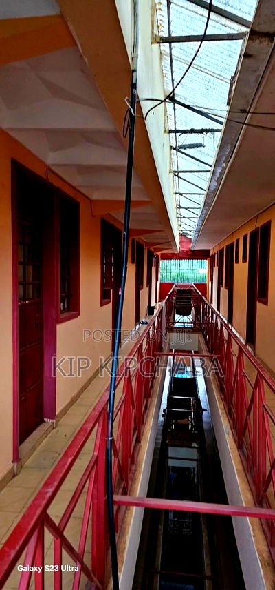 19bdrm Block of Flats in Kapsoya for sale - Image 8