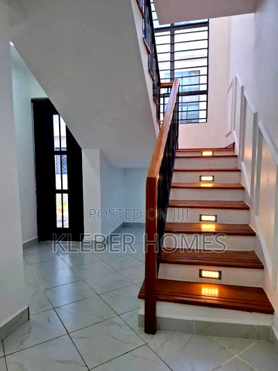 4bdrm Townhouse/Terrace in Ruiru for sale - Image 8