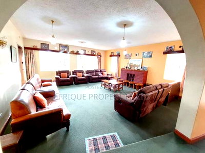 5bdrm Mansion in Runda for sale - Image 5