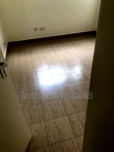 3bdrm Apartment in Gichugu Road, Kileleshwa for rent - Image 9