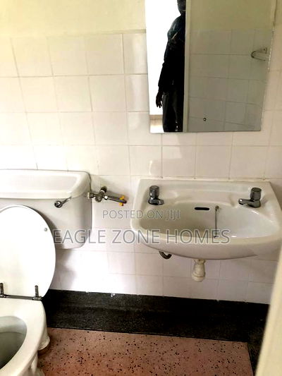 3bdrm Apartment in Gichugu Road, Kileleshwa for rent - Image 6