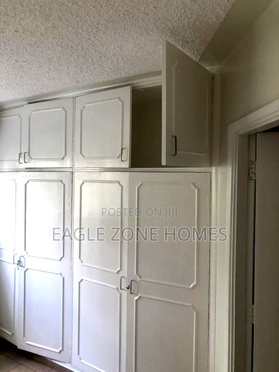 3bdrm Apartment in Gichugu Road, Kileleshwa for rent - Image 2