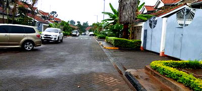 4bdrm Maisonette in Akila Estate for sale - Image 7