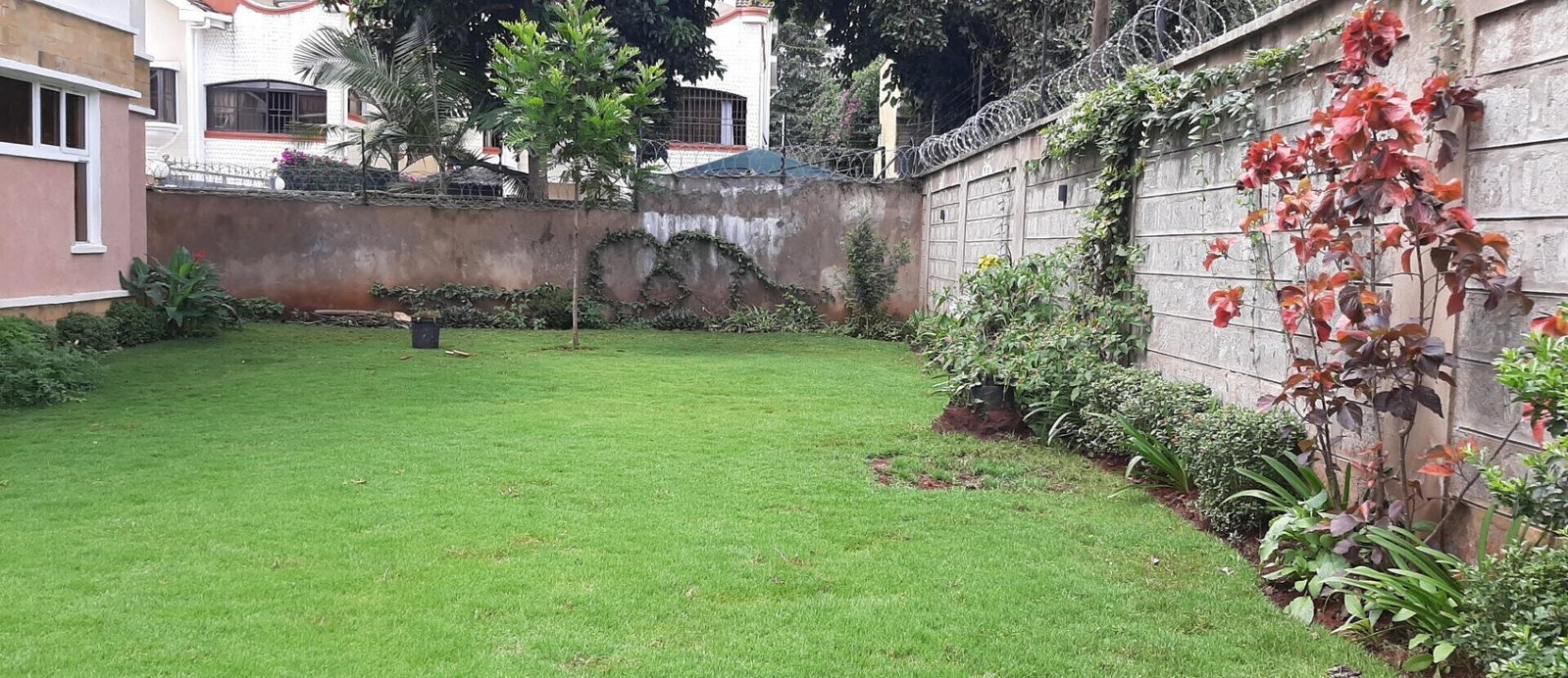 5-Ensuite Townhouse with Fireplace & Walk-in Closets - Lavington