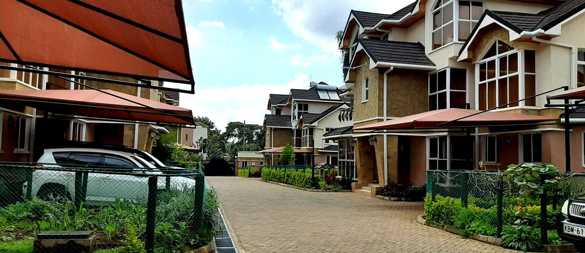 5-Ensuite Townhouse with Fireplace & Walk-in Closets - Lavington