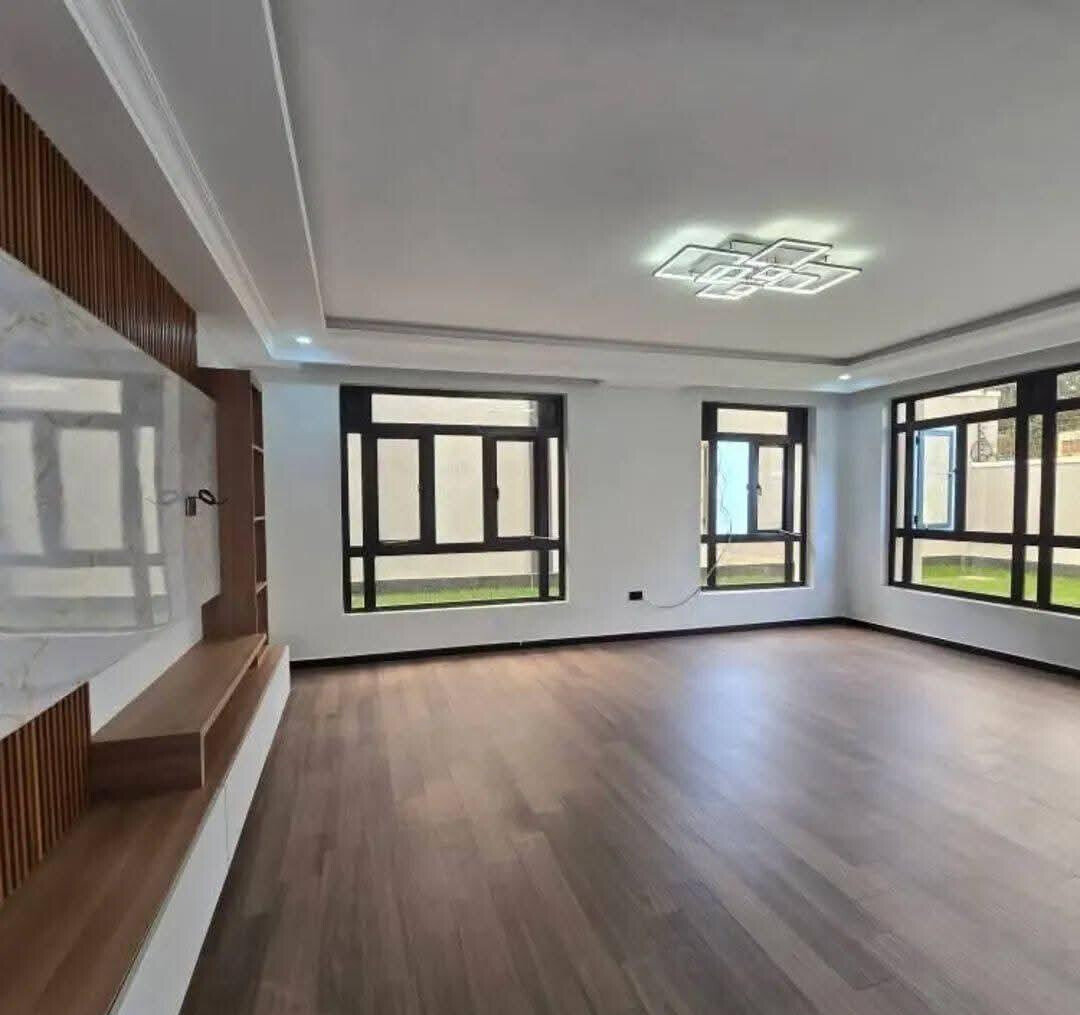 4BR All-Ensuite Townhouse with DSQ & Roof Terrace - Ruiru