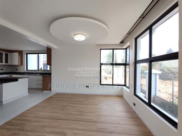 5bdrm Mansion in Thika Greens for rent