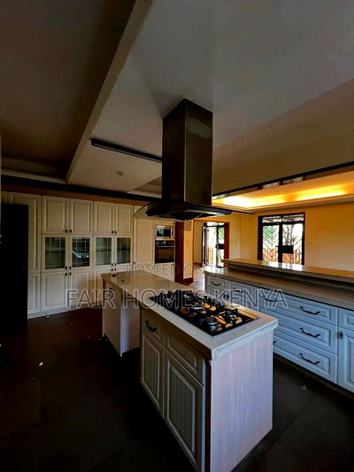 5bdrm Townhouse / Terrace in Kabasiran Avenue, Lavington for rent - Image 3