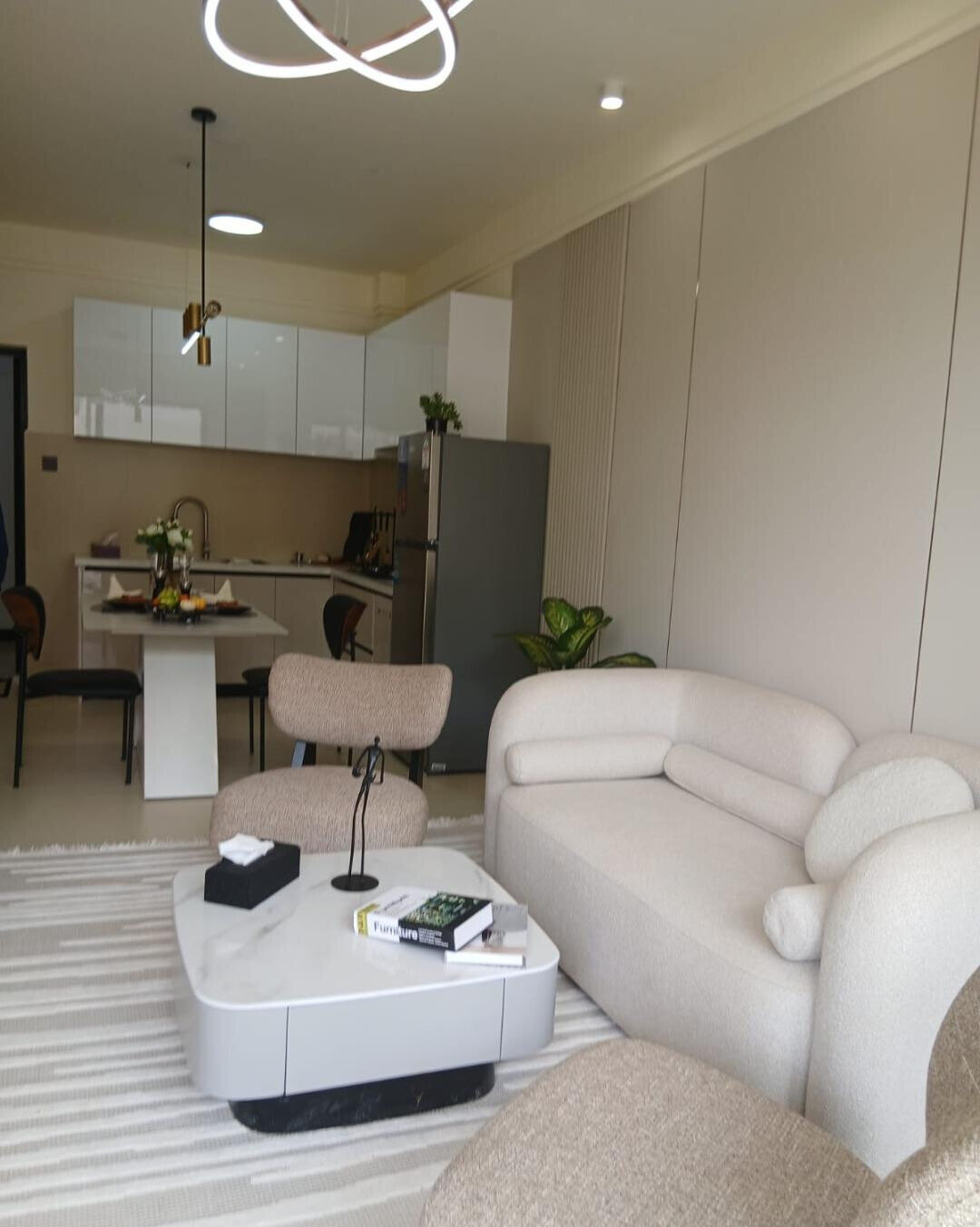 1BR Apartment with Pool, Gym & Cinema - Kileleshwa