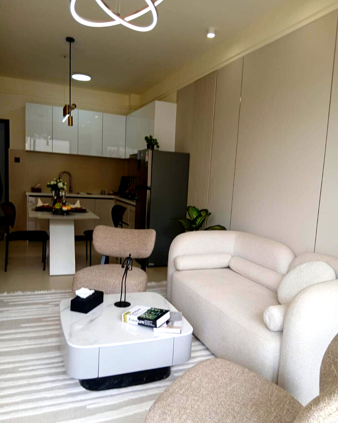 1BR Apartment with Pool, Gym & Cinema - Kileleshwa