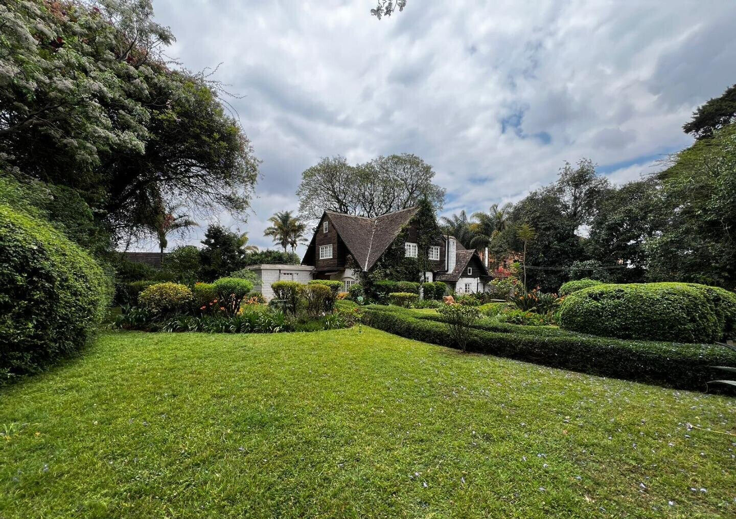 Garden Plot in Kilimani for KSh 310M