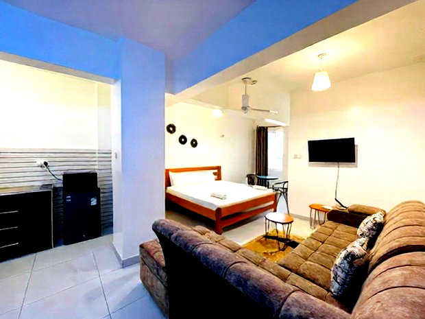 Studio Airbnb for Sale, Running Business