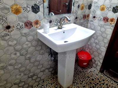 Studio Airbnb for Sale, Running Business - Image 6