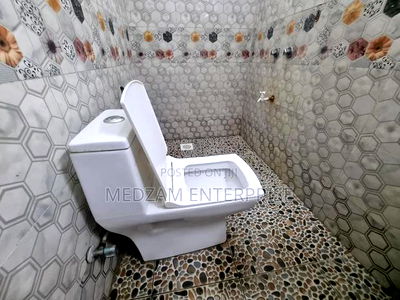 Studio Airbnb for Sale, Running Business - Image 7