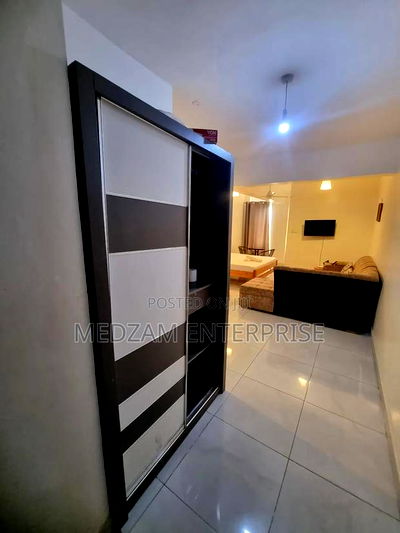 Studio Airbnb for Sale, Running Business - Image 8