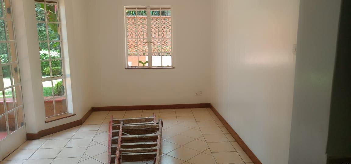 5-Ensuite Townhouse with Pool & Clubhouse – Rosslyn, Nairobi
