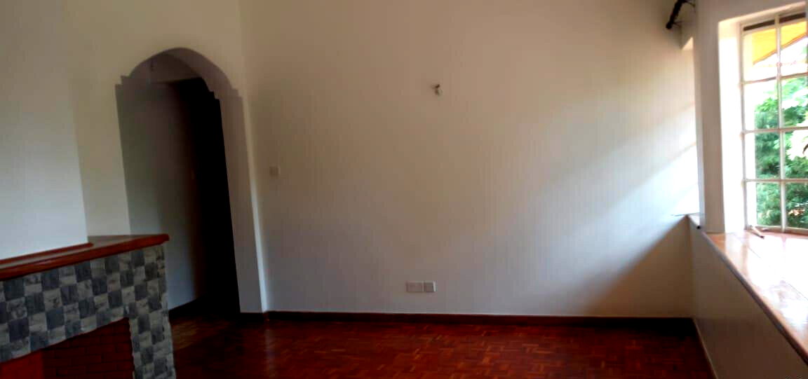 5-Ensuite Townhouse with Pool & Clubhouse – Rosslyn, Nairobi