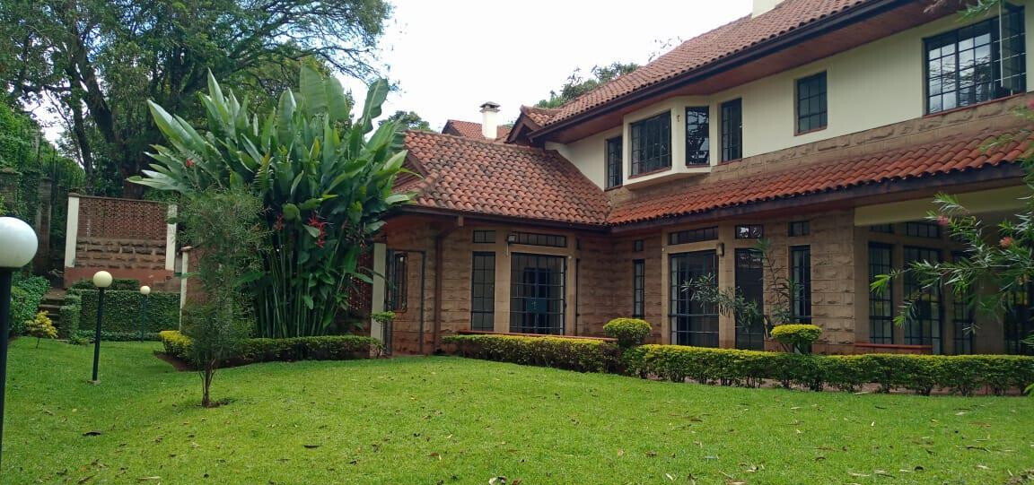 5-Ensuite Townhouse with Pool & Clubhouse – Rosslyn, Nairobi