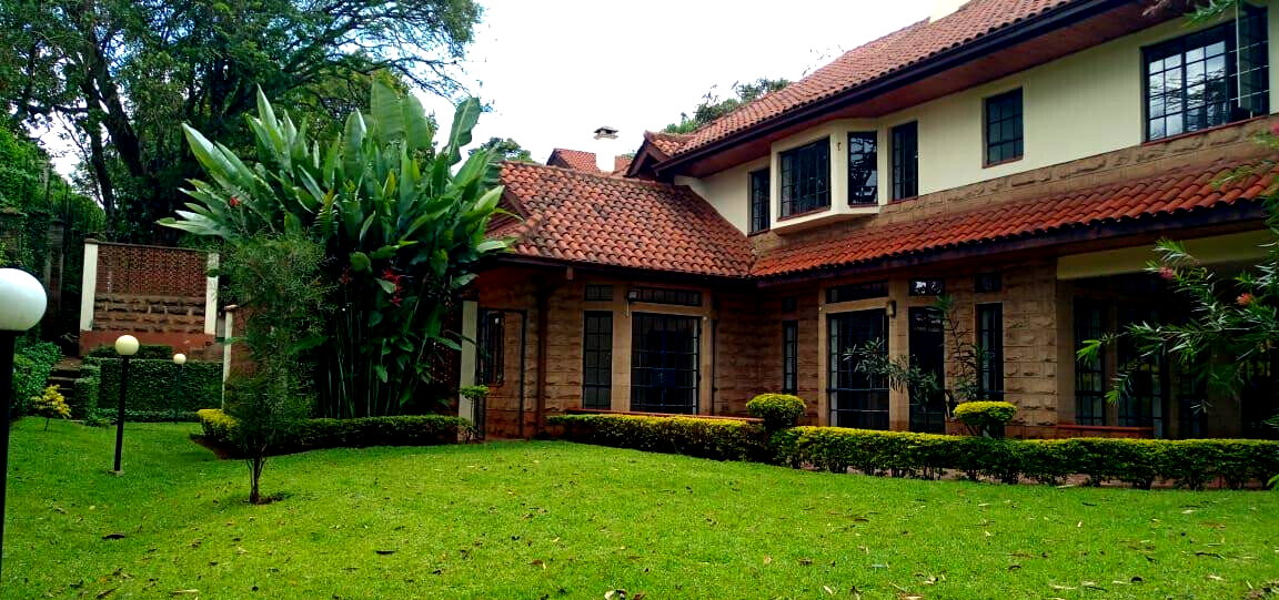 5-Ensuite Townhouse with Pool & Clubhouse – Rosslyn, Nairobi