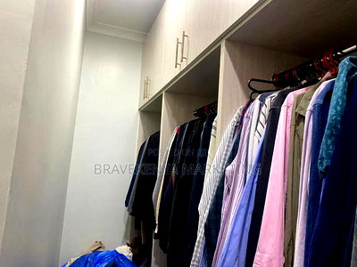 4bdrm House in Kerarapon Area for sale - Image 8