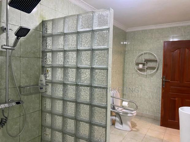 4bdrm House in Kerarapon Area for sale