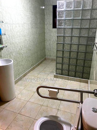 4bdrm House in Kerarapon Area for sale - Image 13