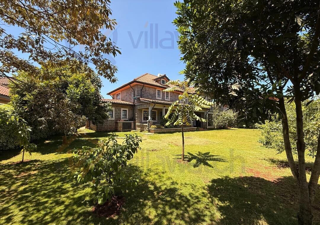 4-Ensuite Townhouse with Home Office & DSQ – Karen Gated Community