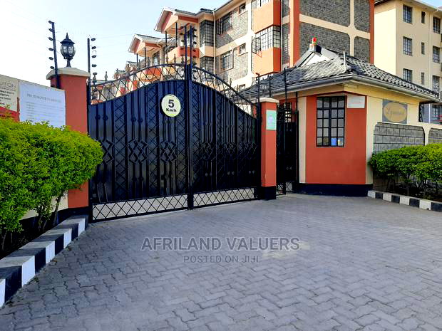 3bdrm Apartment in Syokimau for sale