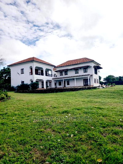 6bdrm Mansion in Shanzu for Sale - Image 2