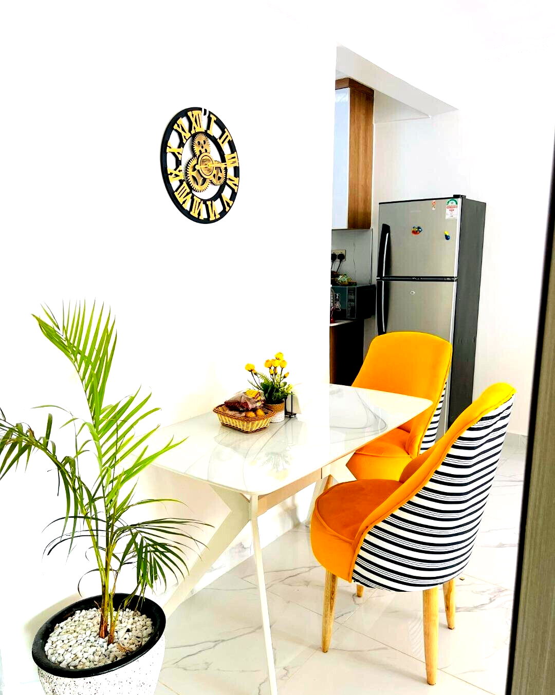 1BR with Gym, Pool & Backup Power - Kilimani