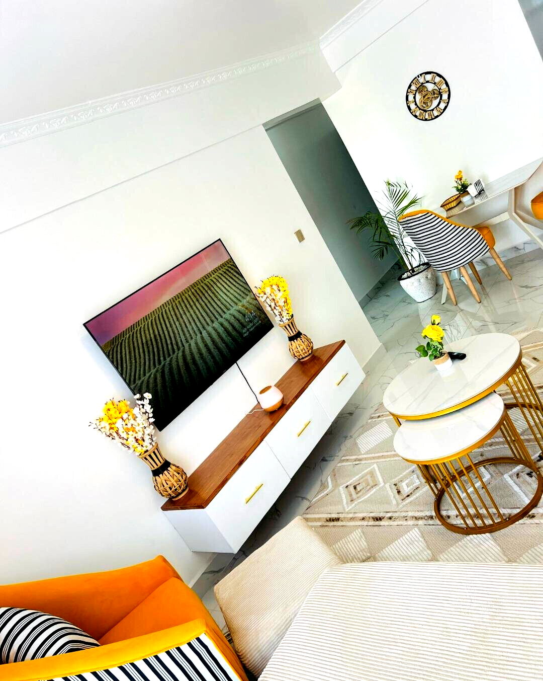 1BR with Gym, Pool & Backup Power - Kilimani