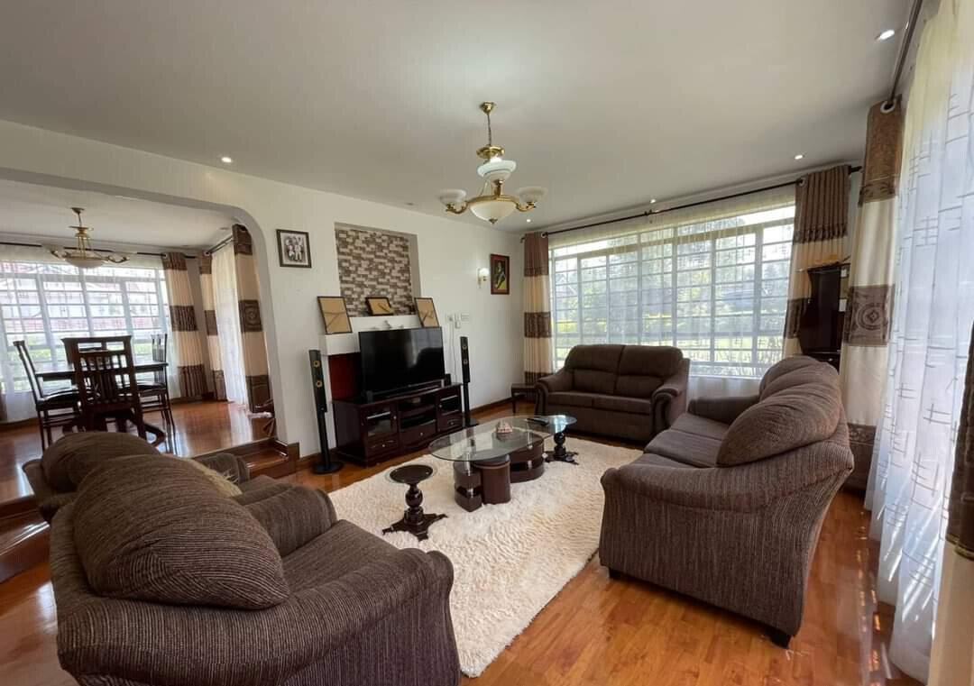 Half-Acre Family Townhouse with Borehole & DSQ – Karen
