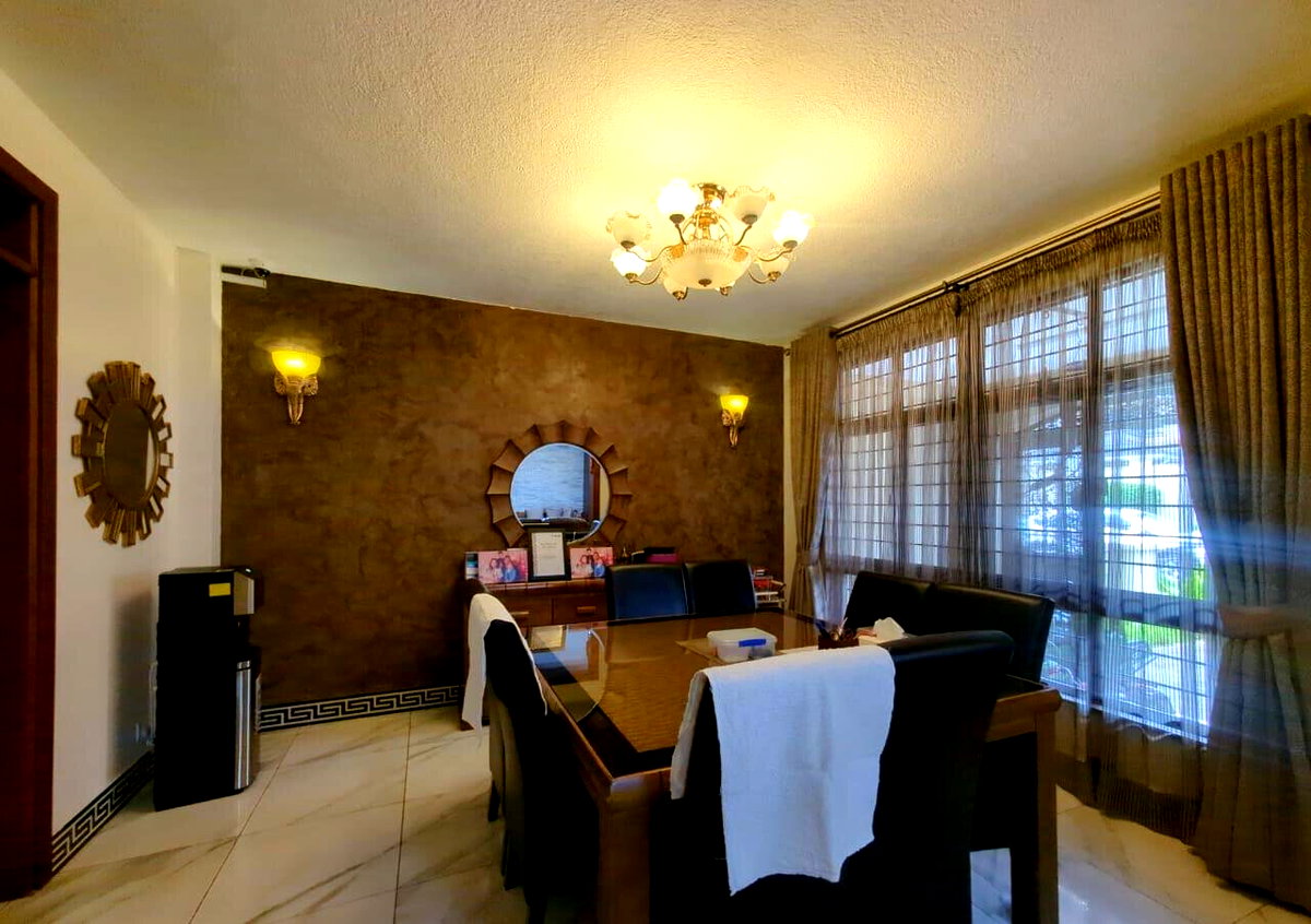 5BR Townhouse with Garden at KSh 73M