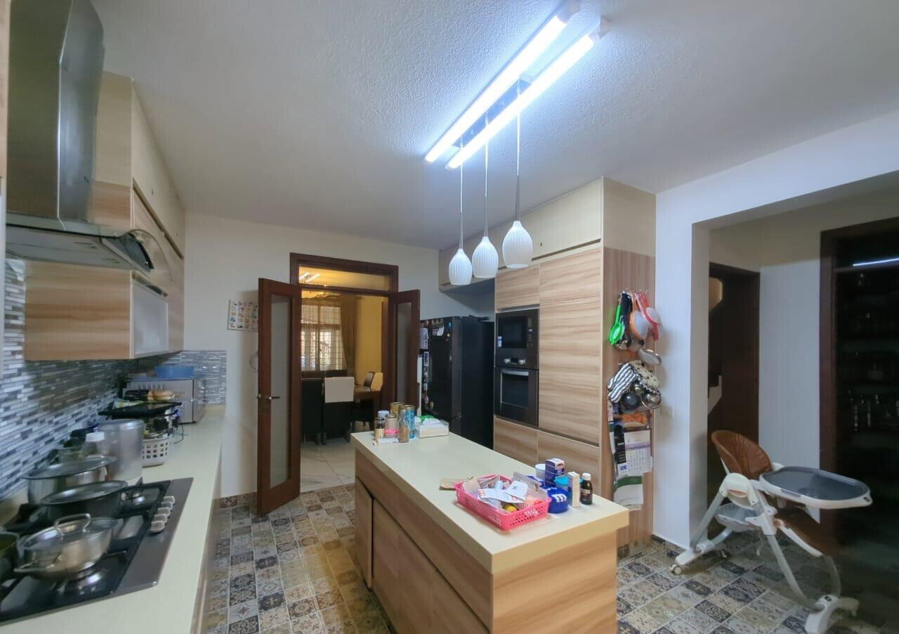 5BR Townhouse with Garden at KSh 73M