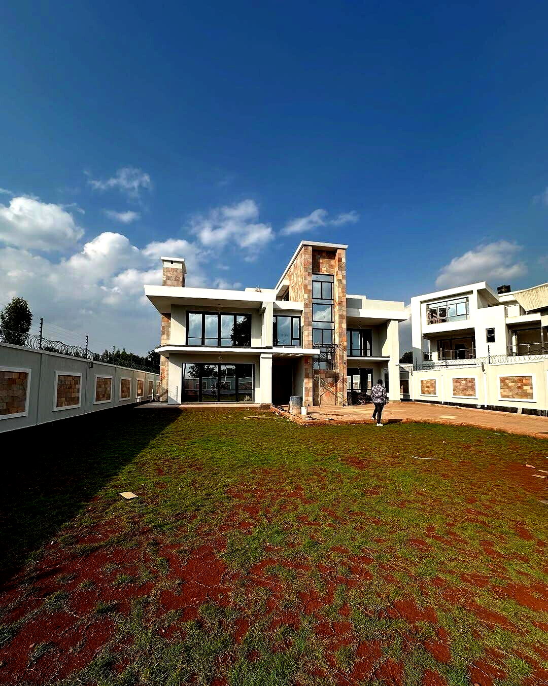 Brand-New 4BR All-Ensuite Townhouse with Rooftop Terrace - Runda